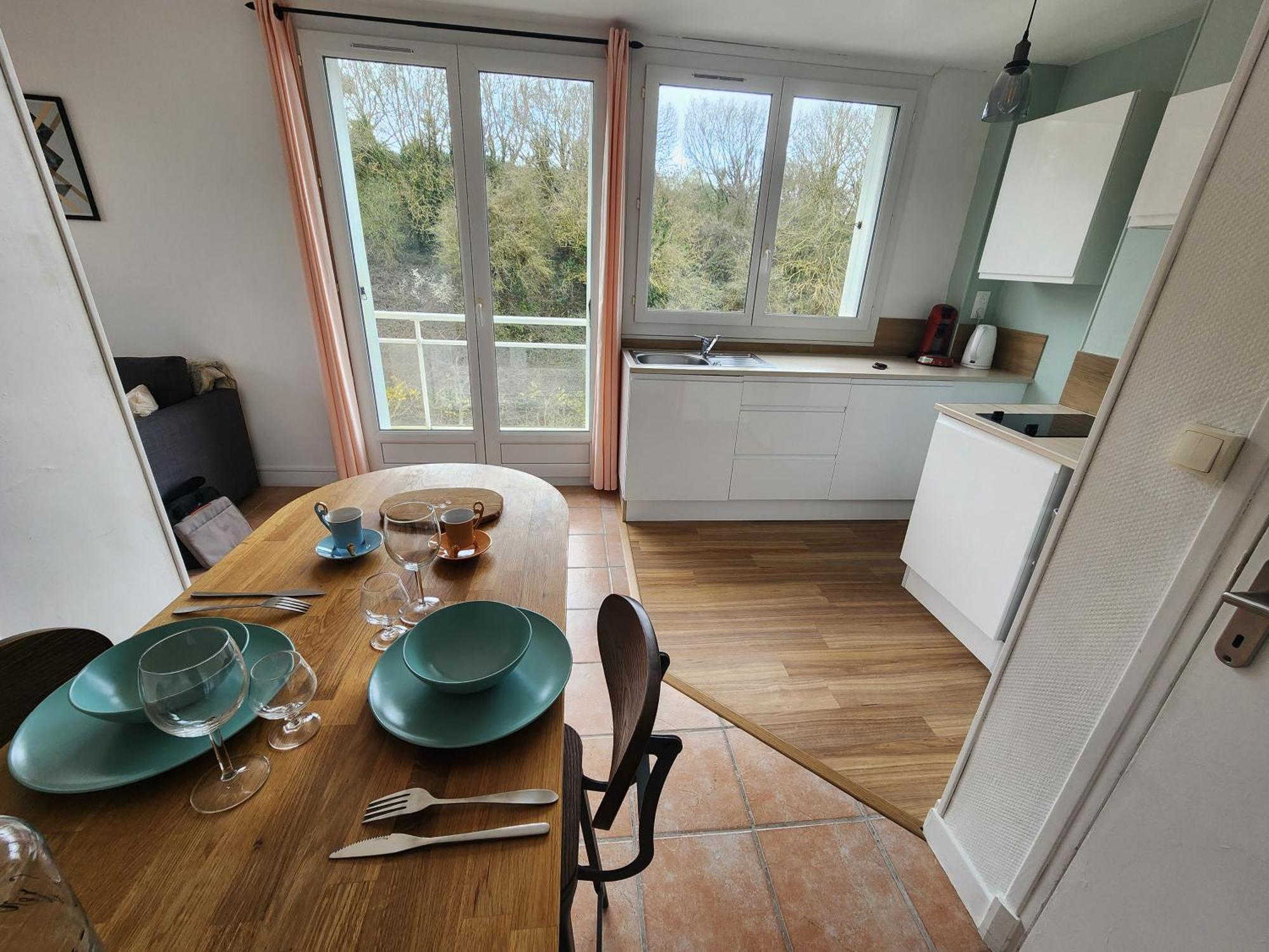 Apartment Avec Parking Prive